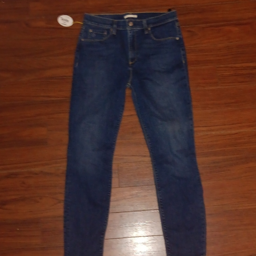 SOCIALITE NWT SKINNY JEANS